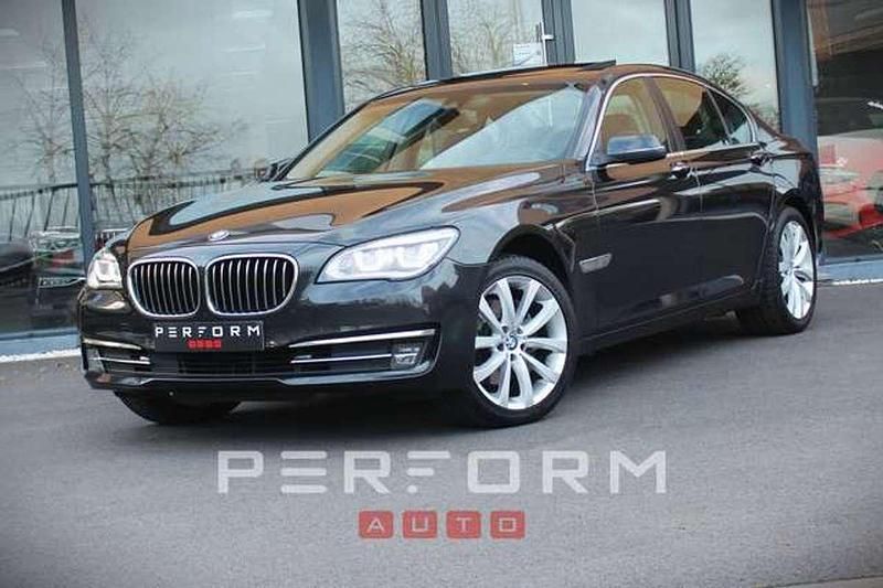 Occasion BMW 730 Sport Line 258 ch (189 kW) 2012 Gris Berline