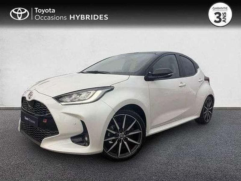 Nouvelle 2026 Toyota Yaris Hybrid Sport Berline | 28 390 € (Prix juste) - Image 1/1