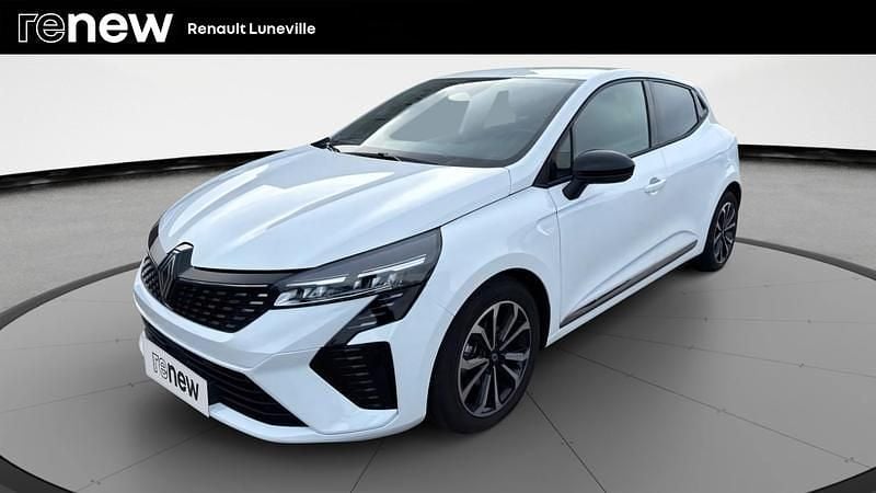 Blanc Utilisé 2025 Renault Clio V Techno Citadine | 18 542 € (Prix cher) - Image 1/4