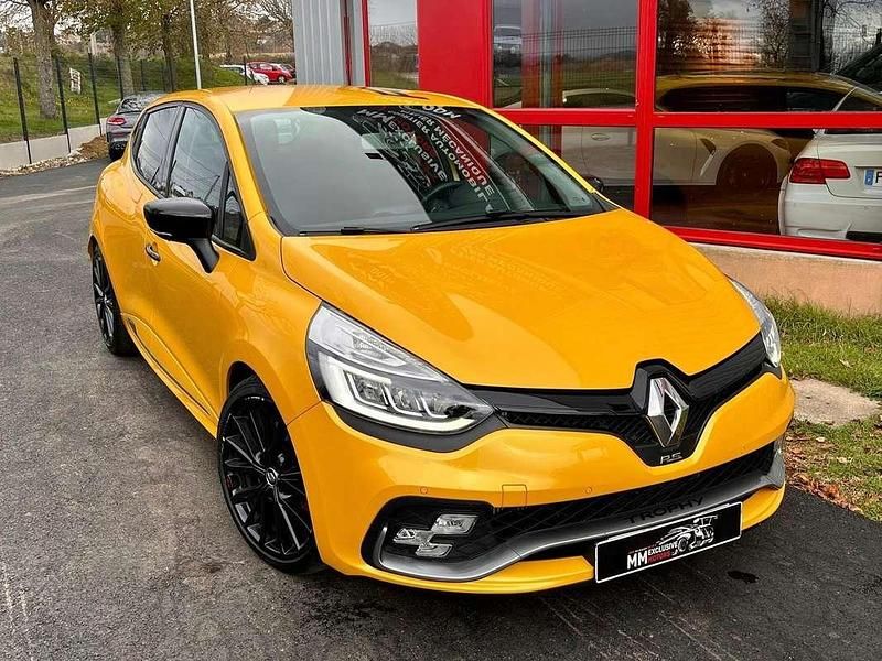 Occasion Renault Clio IV Trophy 220 ch (161 kW) 2017 Jaune Berline