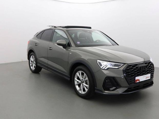 Gris Utilisé 2024 Audi Q3 S-Line SUV | 49 980 € - Image 1/4