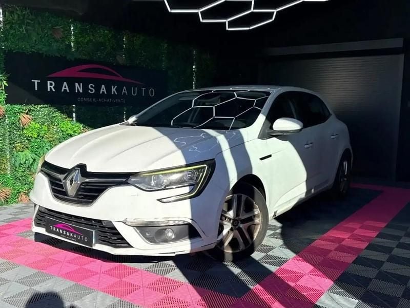 Blanc Occasion 2017 Renault Mégane IV Business Berline | 7 990 € (Super prix) - Image 1/4