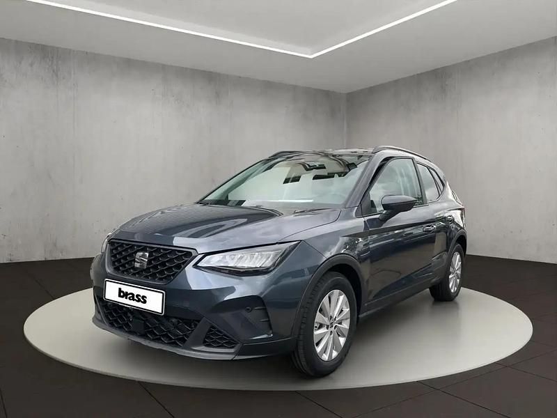 Gris Nouvelle 2025 Seat Arona Style SUV | 25 450 € (Prix juste) - Image 1/4
