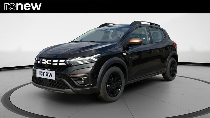 Noir Occasion 2024 Dacia Sandero Extreme Citadine | 16 499 € (Prix juste) - Image 1/4
