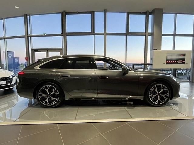 Nouvelle Audi A6 S-Line 204 ch (150 kW) 2026 Gris daytona nacré Break