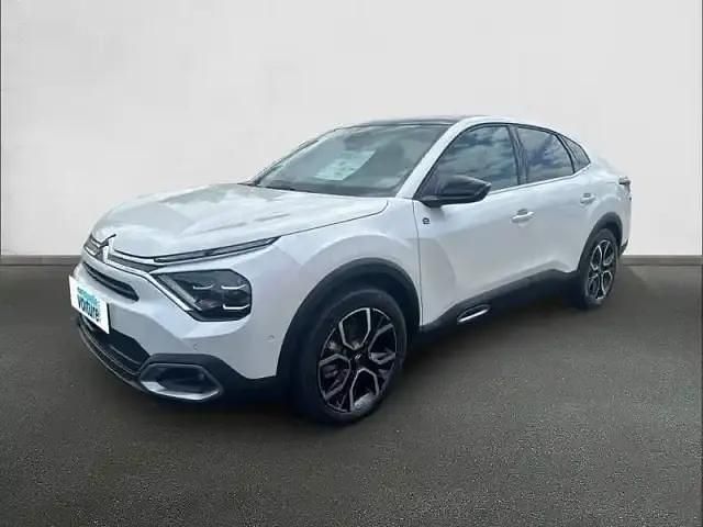Blanc nacre Occasion 2023 Citroën e-C4 Berline | 19 999 € (Prix juste) - Image 1/4