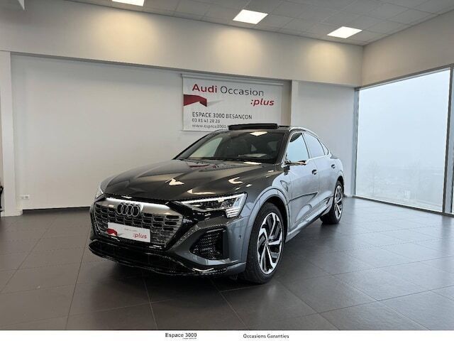 Gris daytona nacré Utilisé 2024 Audi Q8 Sportback e-tron S-Line SUV | 61 970 € (Prix juste) - Image 1/4