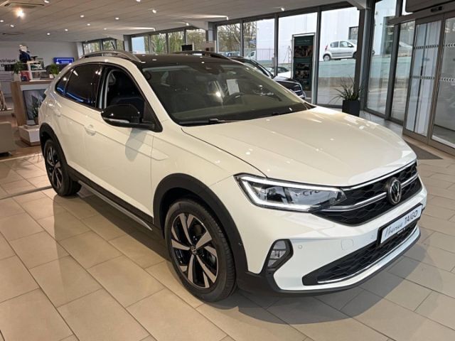 Blanc Utilisé 2024 VW Taigo Style SUV | 31 400 € - Image 1/4