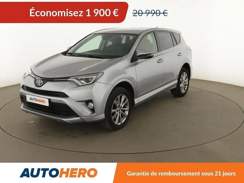 Gris Occasion 2018 Toyota RAV4 Hybrid Edition SUV | 19 090 € (Super prix) - Image 1/2
