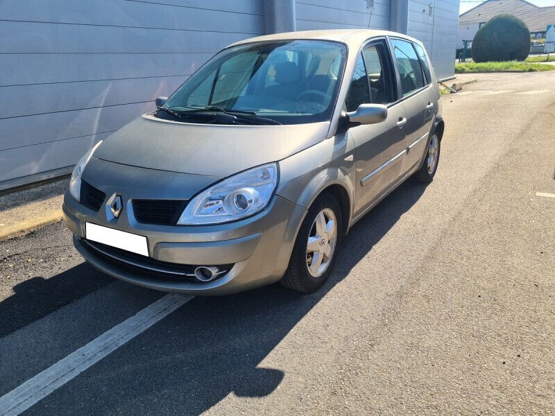 Utilisé 2007 Renault Scénic II Monospace | 4 500 € - Image 1/3