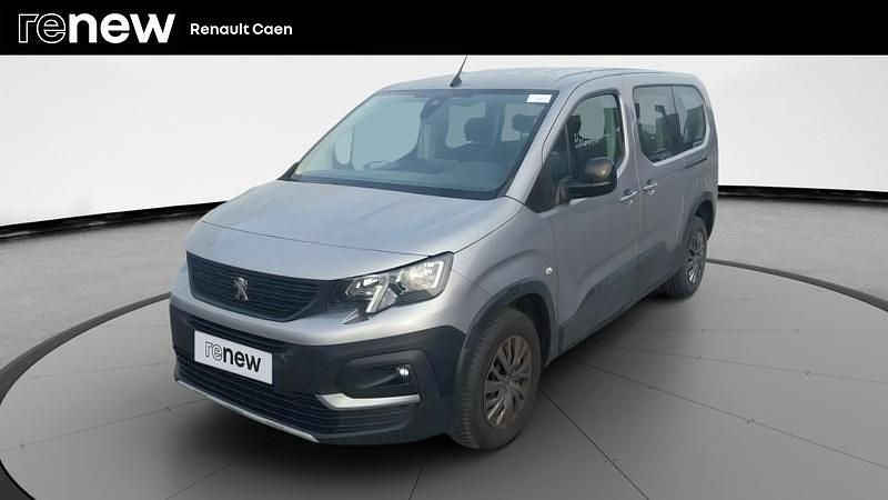 Gris Utilisé 2022 Peugeot Rifter Active Monospace | 22 590 € (Prix juste) - Image 1/4