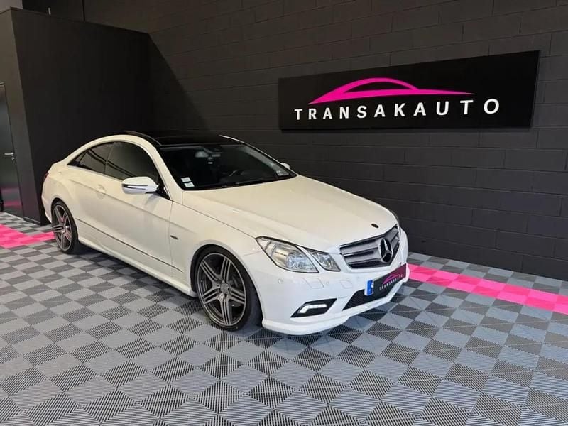 Blanc Utilisé 2009 Mercedes E350 Executive Coupé | 15 990 € - Image 1/4