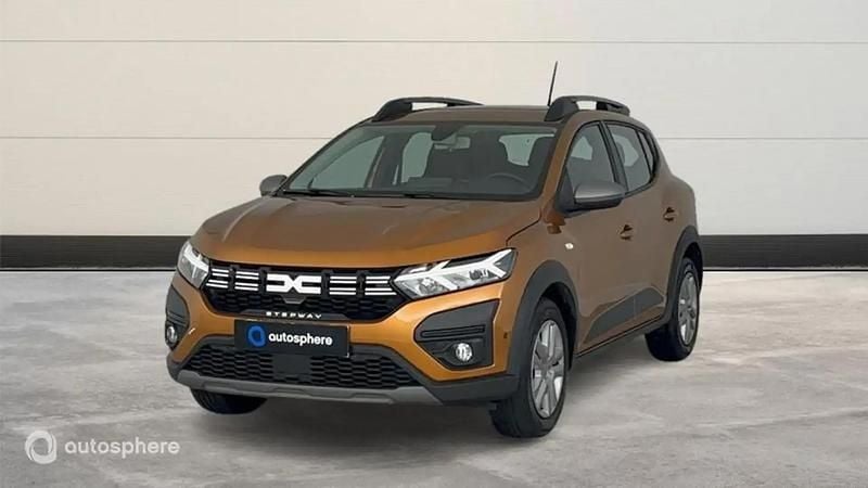 Utilisé 2023 Dacia Sandero Expression Citadine | 16 299 € (Prix juste) - Image 1/4