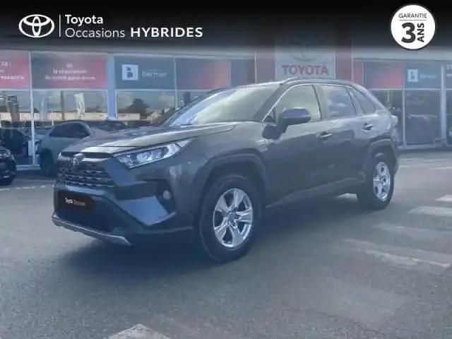 Gris atlas métallisé Occasion 2021 Toyota RAV4 Hybrid SUV | 26 990 € (Super prix) - Image 1/4