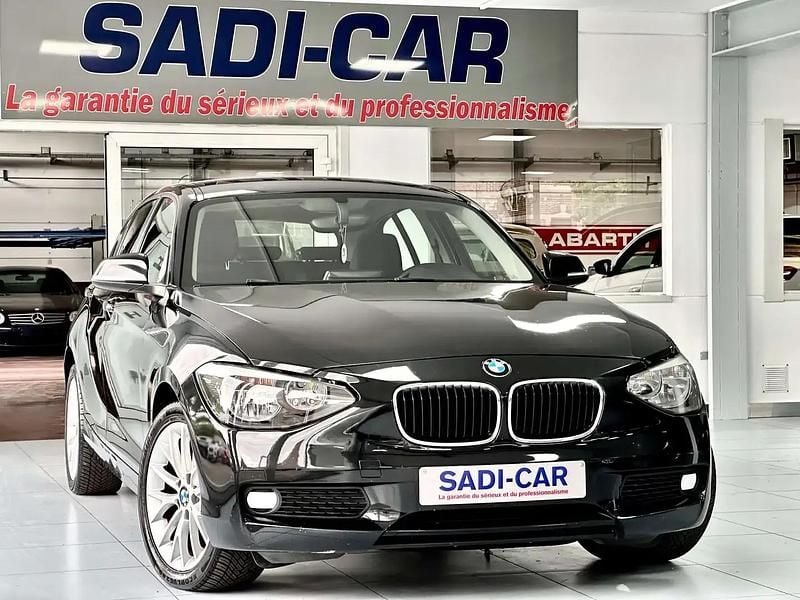 Noir Occasion 2014 BMW 114 Sport Line Citadine | 6 490 € - Image 1/4