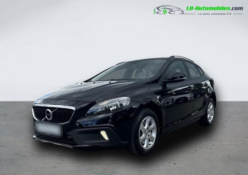Utilisé 2018 Volvo V40 Break | 19 500 € (Prix cher) - Image 1/4