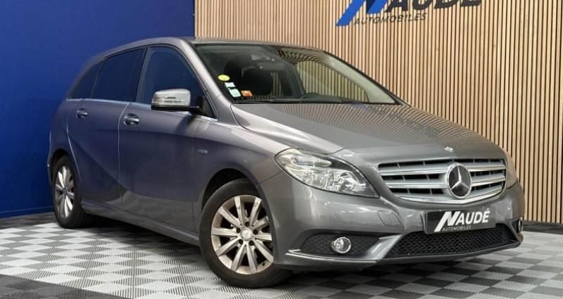 Utilisé 2012 Mercedes B180 Monospace | 9 490 € (Super prix) - Image 1/4