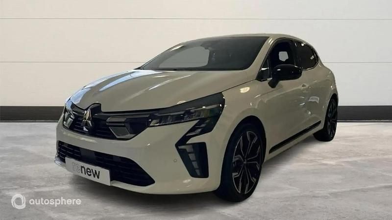 Blanc Nouvelle 2025 Mitsubishi Colt Intense Berline | 21 799 € (Prix assez cher) - Image 1/4