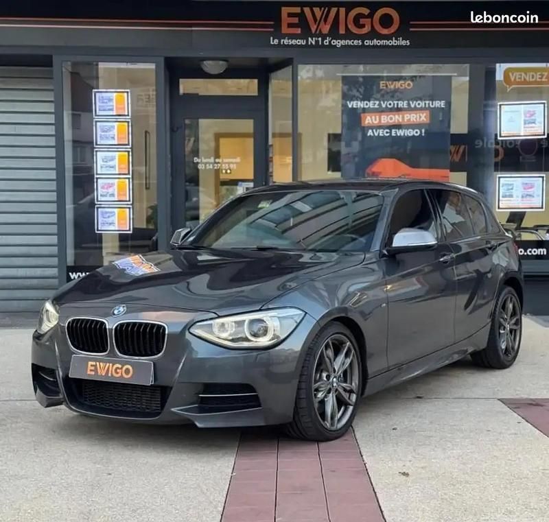 Gris Utilisé 2014 BMW M135 Sport Line Citadine | 27 480 € (Prix juste) - Image 1/4