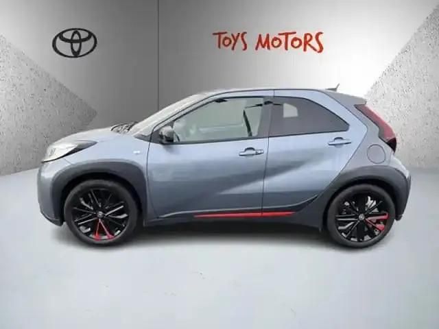 Occasion Toyota Aygo 72 ch (52 kW) 2023 Gris clair Citadine