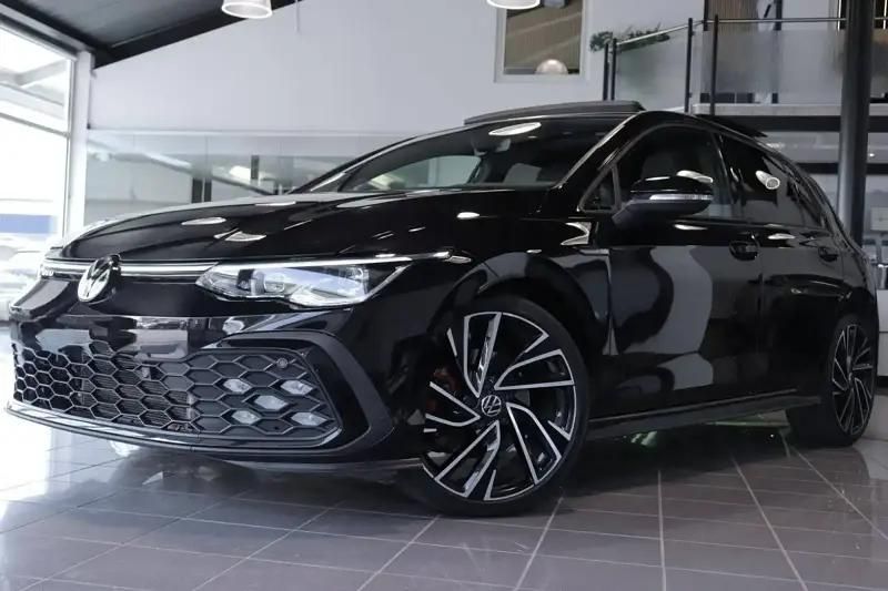 Noir Utilisé 2021 VW Golf VIII GTD Berline | 32 900 € (Prix juste) - Image 1/2