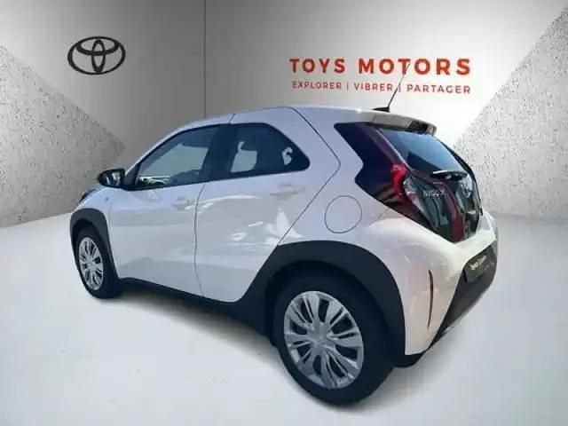 Occasion Toyota Aygo 72 ch (52 kW) 2025 Blanc Citadine