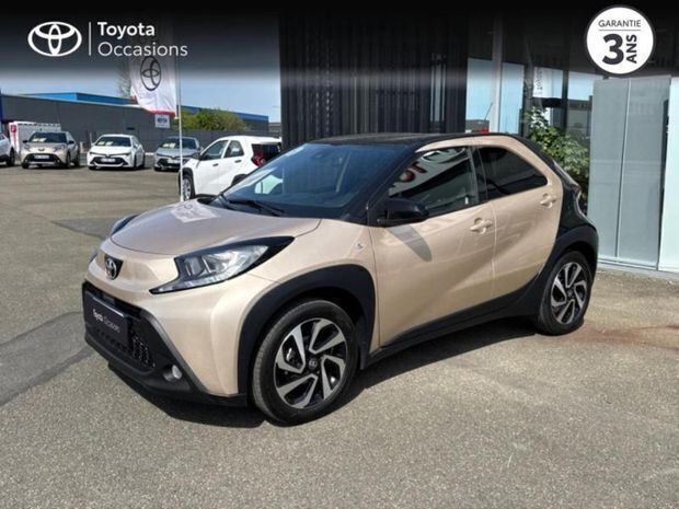 Noir Utilisé 2024 Toyota Aygo Design Citadine | 16 990 € (Prix juste) - Image 1/4