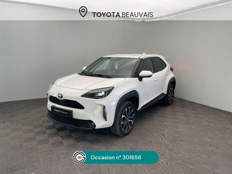 Utilisé 2021 Toyota Yaris Hybrid Design | 21 490 € (Prix juste) - Image 1/4