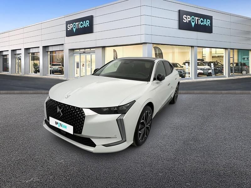 Blanc Utilisé 2023 DS Automobiles DS4 Opera Berline | 30 790 € (Prix juste) - Image 1/4