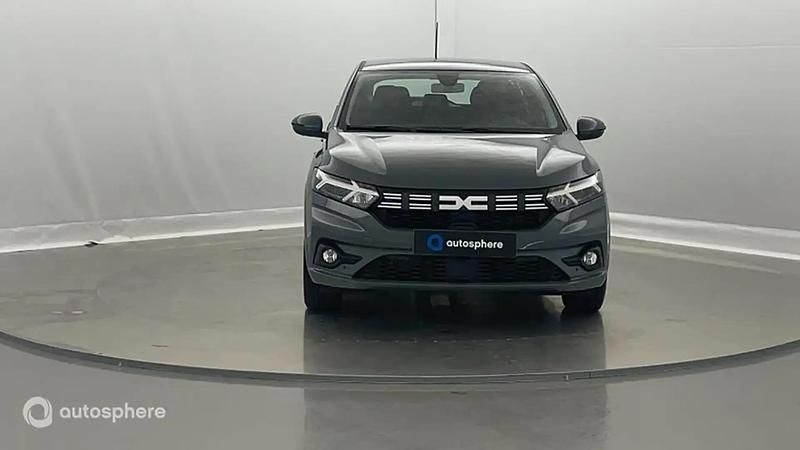 Image 2/4