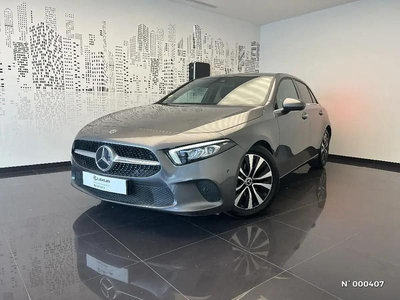 Gris Occasion 2021 Mercedes A200 Business | 23 990 € (Bon prix) - Image 1/4