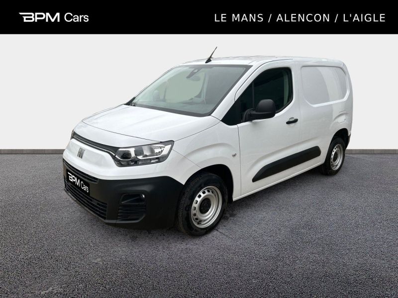 Blanc Utilisé 2024 Fiat Doblò S Monospace | 20 377 € - Image 1/3