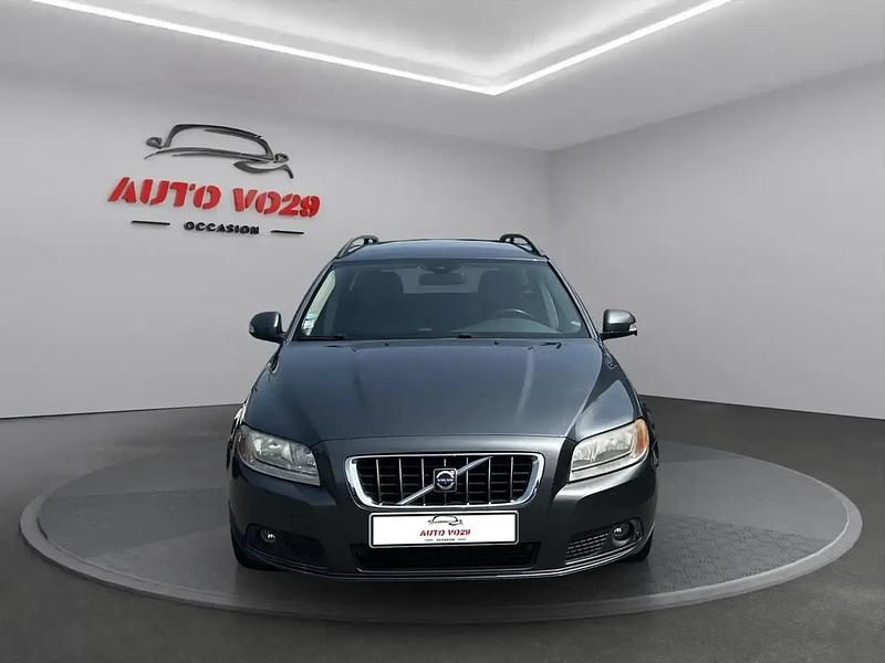 Occasion Volvo V70 Momentum 137 ch (100 kW) 2008 Gris Break
