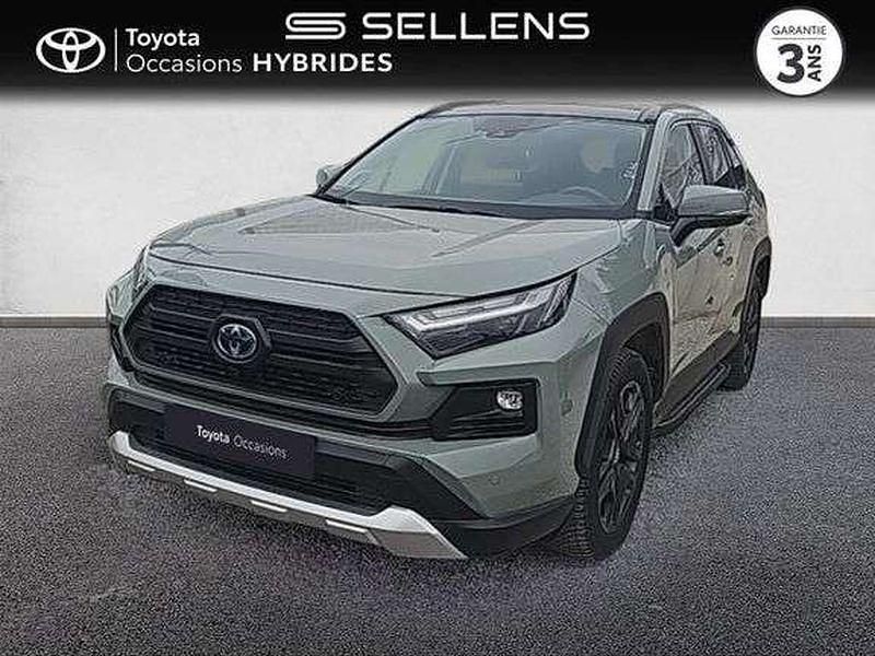 Utilisé 2024 Toyota RAV4 Hybrid SUV | 45 990 € (Prix juste) - Image 1/1