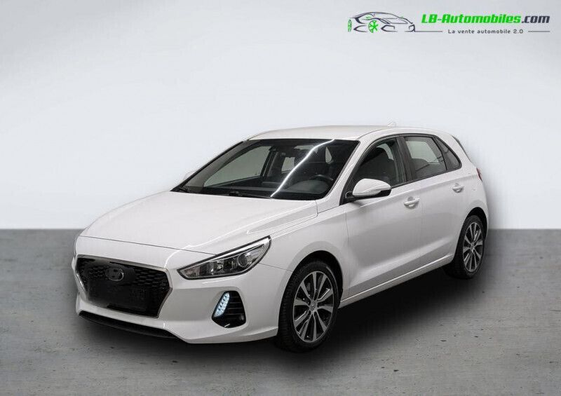 Utilisé 2017 Hyundai i30 Berline | 16 900 € (Prix juste) - Image 1/4