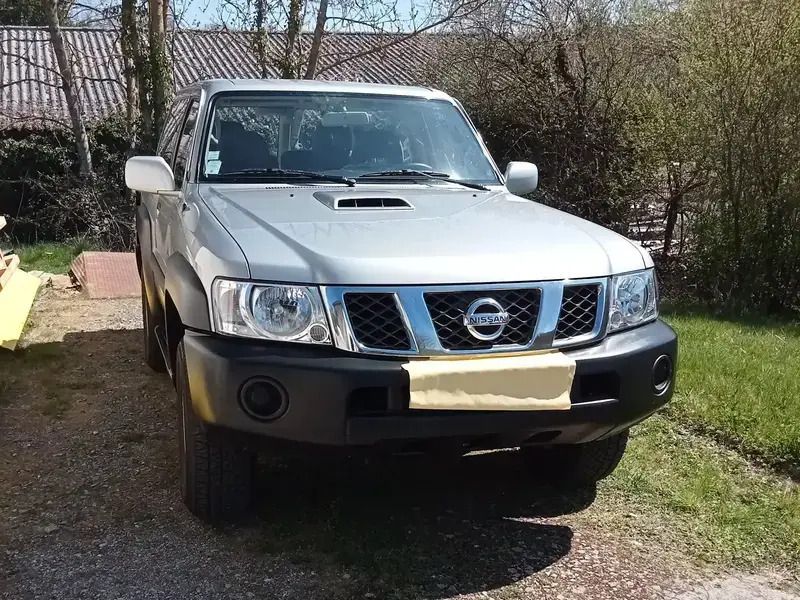 Utilisé 2005 Nissan Patrol SUV | 19 000 € - Image 1/4