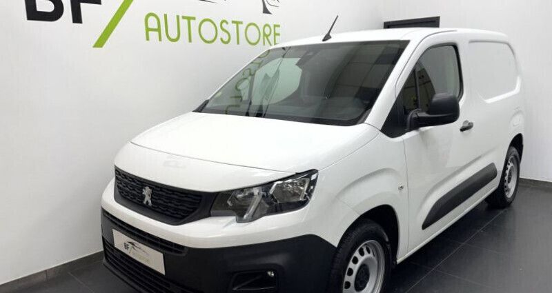 Utilisé 2020 Peugeot Partner Premium Monospace | 16 490 € (Prix assez cher) - Image 1/4