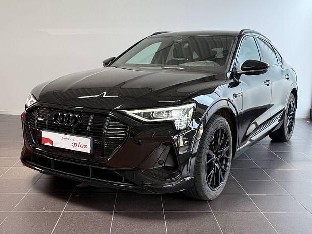 Noir Utilisé 2022 Audi e-tron S-Line SUV | 44 497 € (Prix juste) - Image 1/4