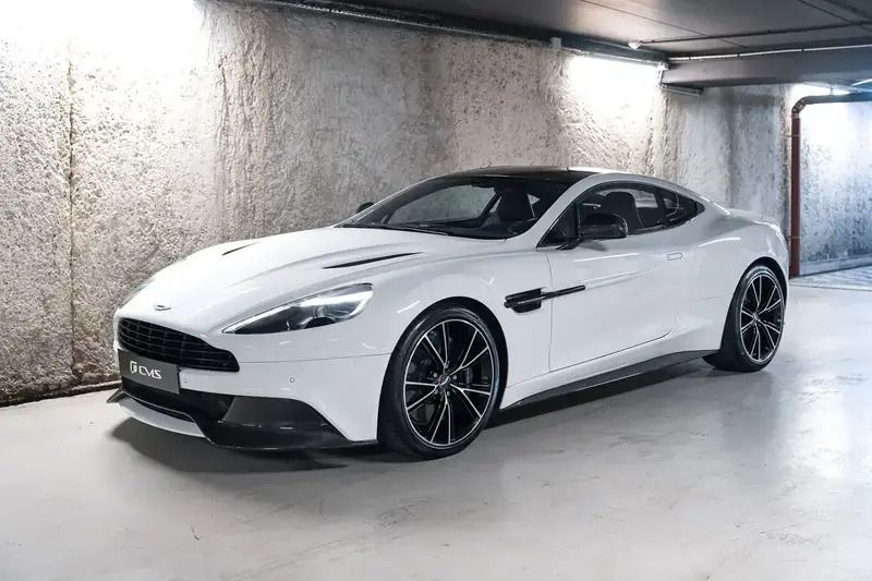 Blanc Utilisé 2013 Aston Martin Vanquish Coupé | 154 900 € - Image 1/4