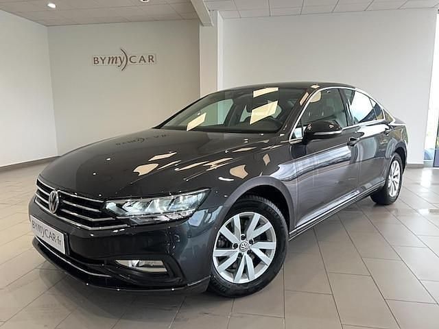 Utilisé 2020 VW Passat Business Berline | 18 900 € (Prix assez cher) - Image 1/4