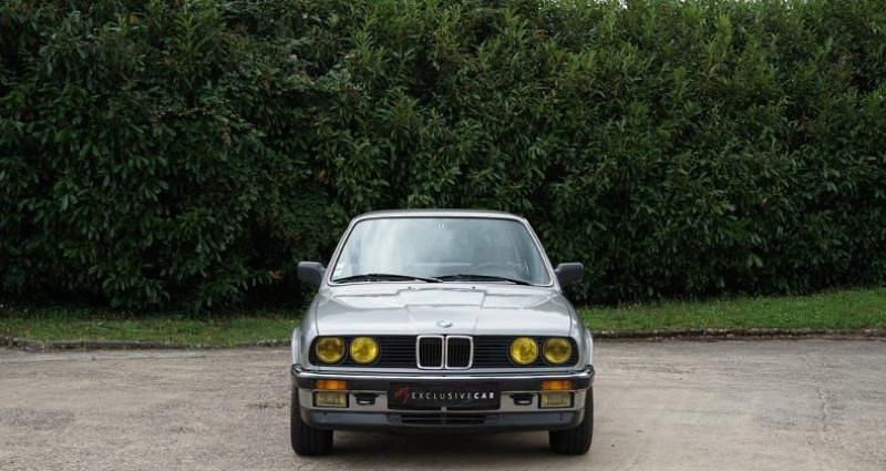 Occasion BMW 325 Sport Line 170 ch (125 kW) 1987 Gris Berline