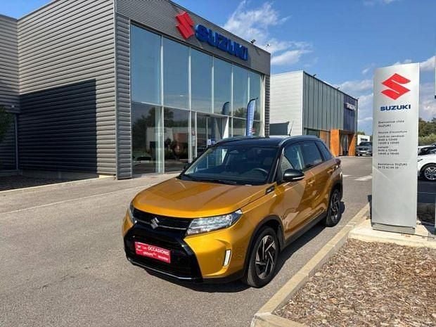 Utilisé 2025 Suzuki Vitara Style SUV | 22 990 € (Prix juste) - Image 1/4