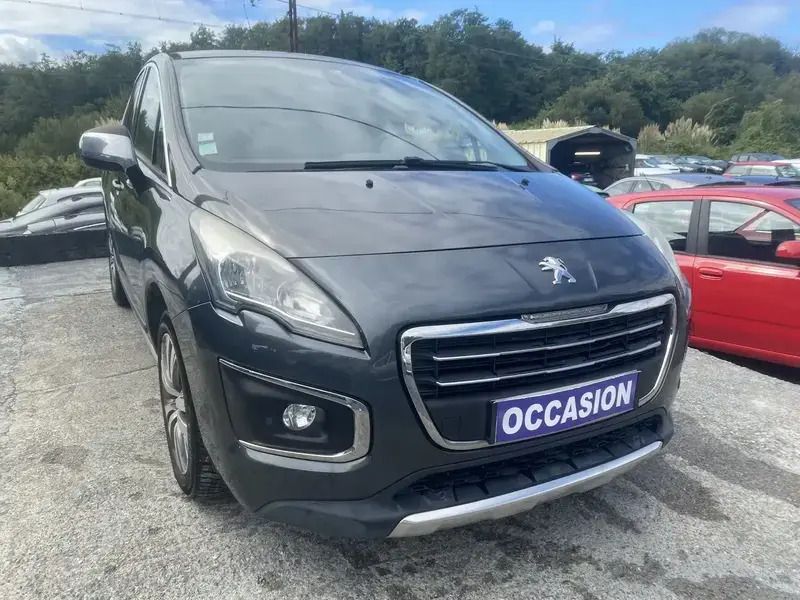 Gris Utilisé 2016 Peugeot 3008 Allure SUV | 9 990 € (Prix juste) - Image 1/4