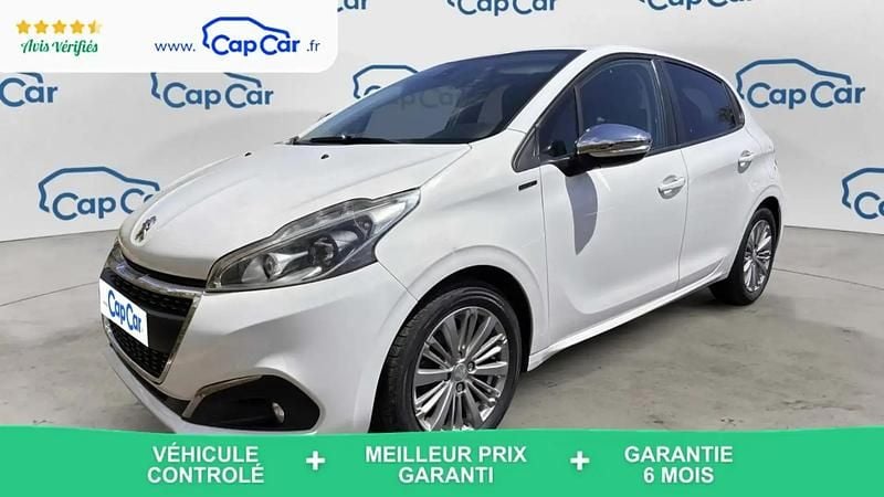 Blanc Utilisé 2019 Peugeot 208 Signature Sky Citadine | 6 810 € (Bon prix) - Image 1/4