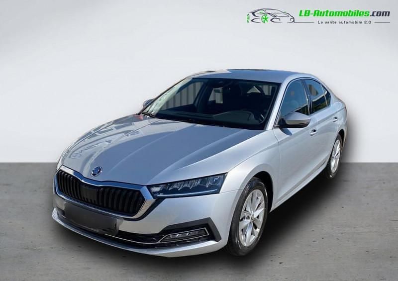Utilisé 2021 Skoda Octavia Berline | 25 800 € (Prix juste) - Image 1/4