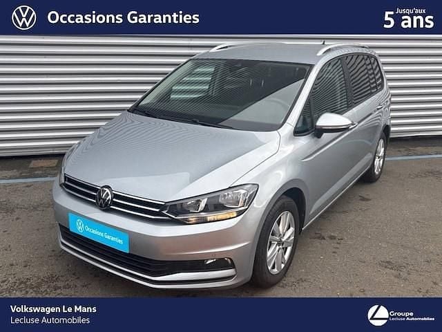 Utilisé 2024 VW Touran Life Monospace | 35 490 € (Prix juste) - Image 1/4