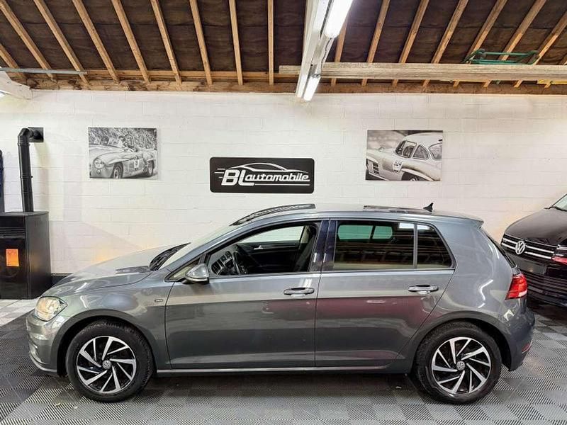 Occasion VW Golf 126 ch (92 kW) 2018 Gris Berline