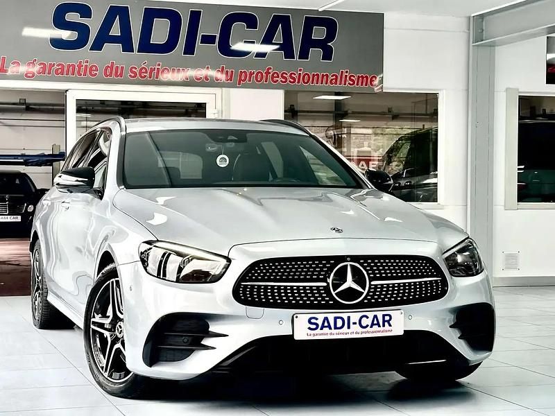 Gris Utilisé 2021 Mercedes E300 AMG line Break | 30 990 € (Super prix) - Image 1/4