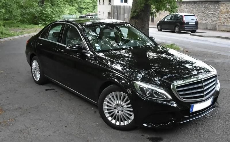 Noir Occasion 2016 Mercedes C350e Business Berline | 18 595 € - Image 1/4