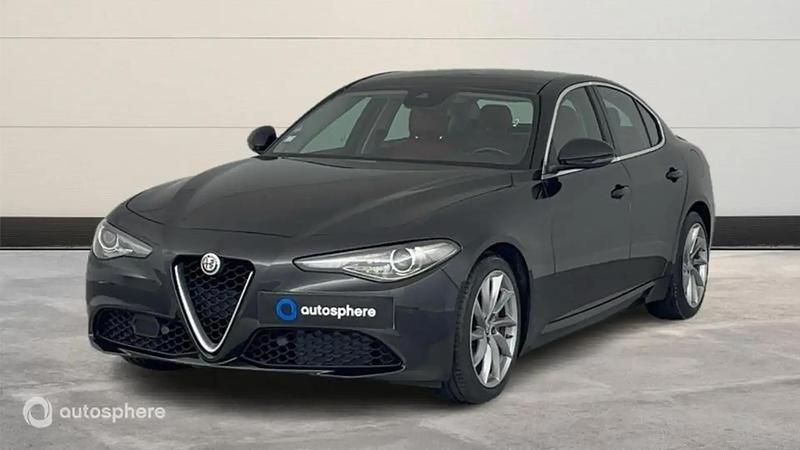 Noir Utilisé 2018 Alfa Romeo Giulia Lusso Berline | 21 999 € (Prix juste) - Image 1/4